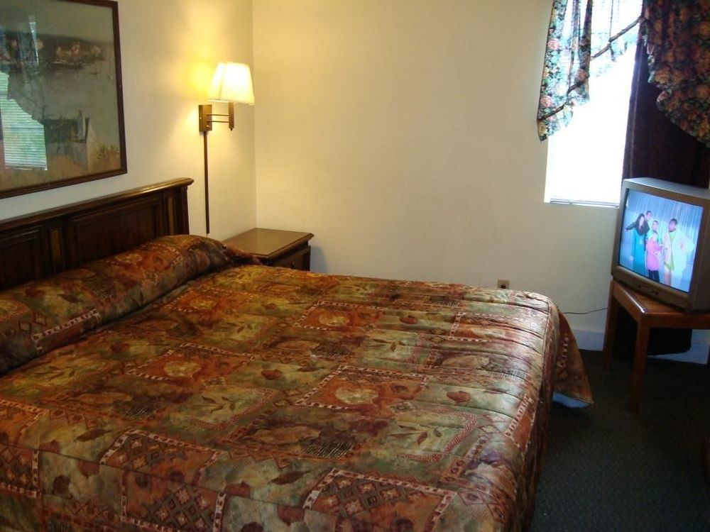 Town House Motel Tupelo Kamer foto
